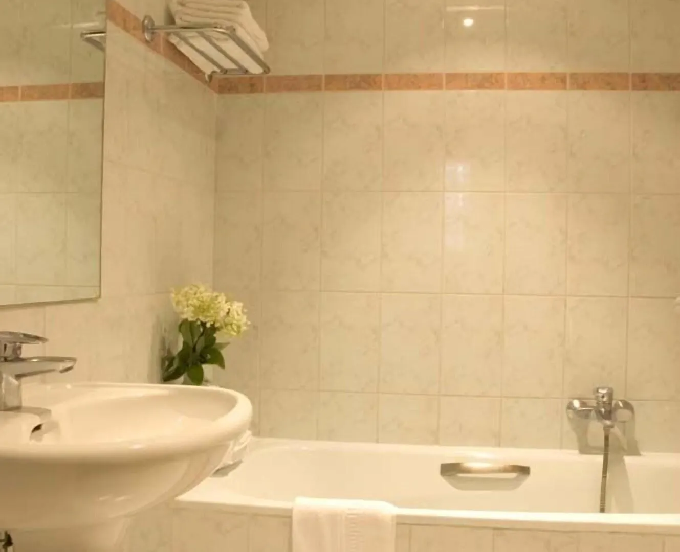 ***  Hotel Le Quinze Grand Place Brussels Belgium