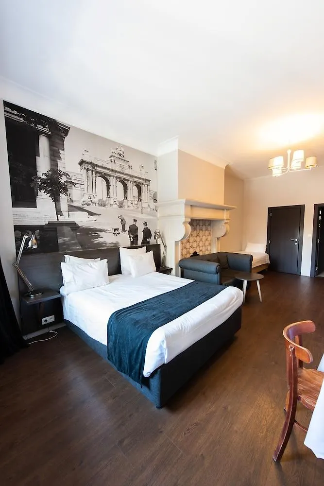 Hotel Le Quinze Grand Place Brussels 3*,